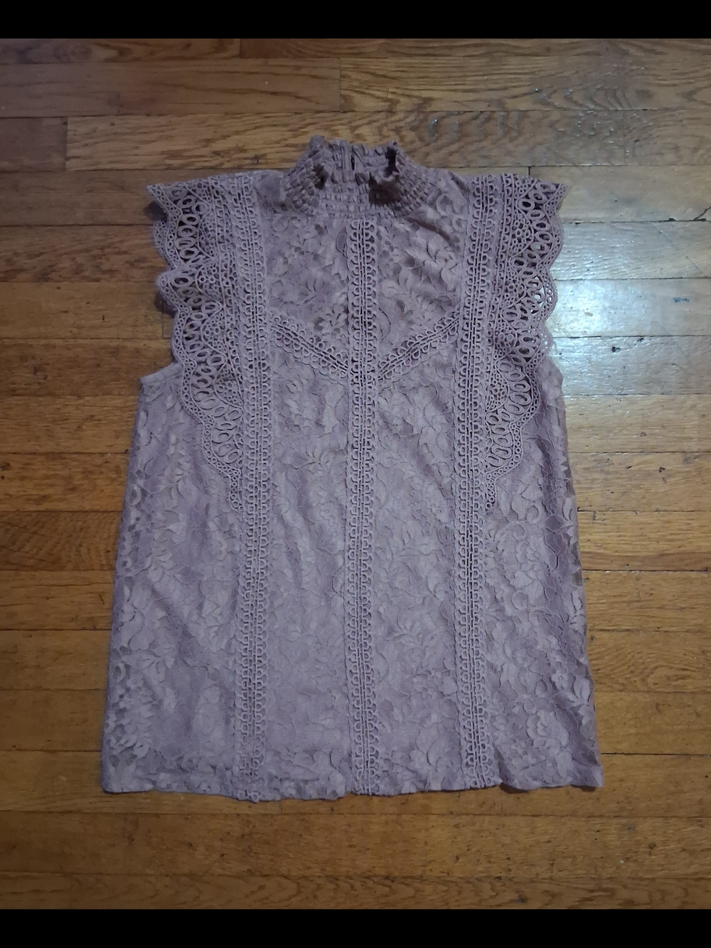 Cable & Gauge Dusty Mauve Lace High-Neck Sleeveless Top